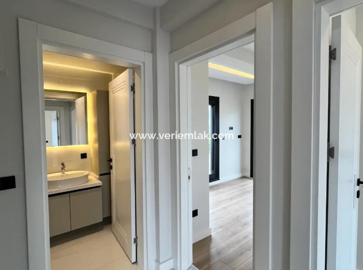 Detached, Pool, Comfortable Life In Seferihisar Hidirlik