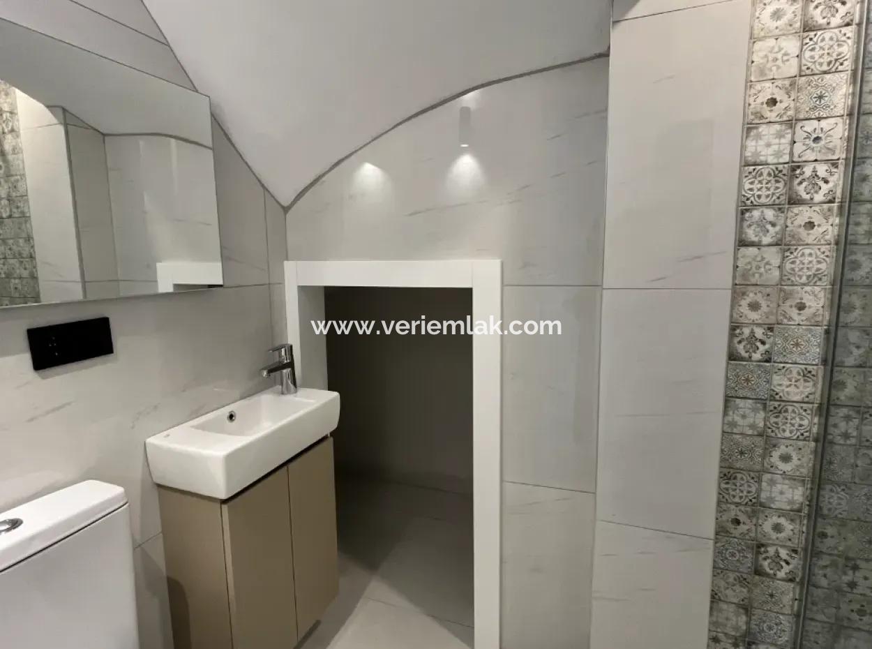 Detached, Pool, Comfortable Life In Seferihisar Hidirlik