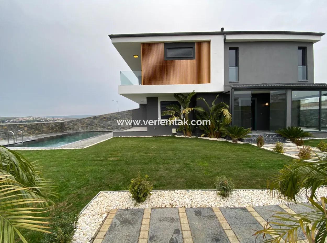 5 1 Villas With Detached Pool In Düzce Bahcesehir From Veri!