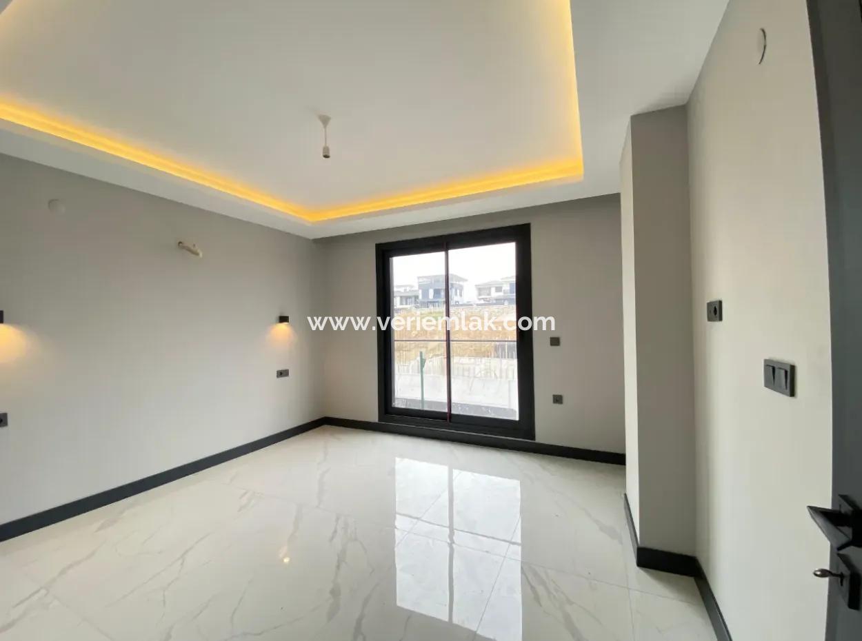 5 1 Villas With Detached Pool In Düzce Bahcesehir From Veri!