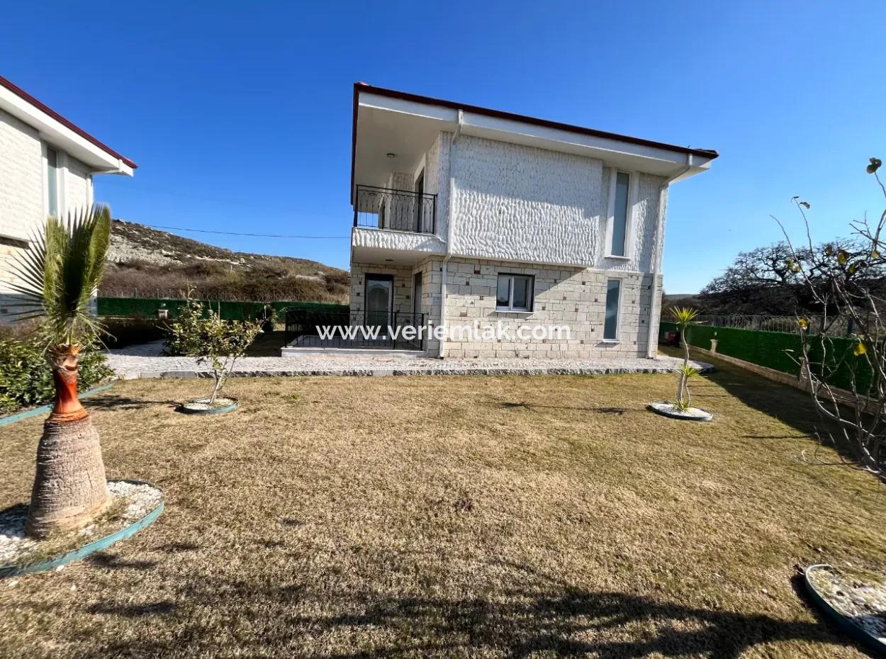 Detached 4 1 Villa For Sale In A Boutique Site In Akarca Orşal Bay