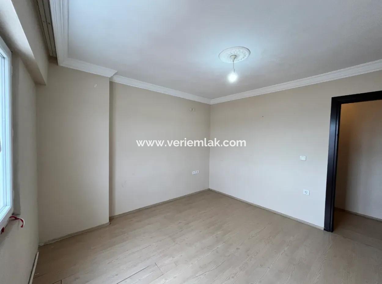 Spacious 2 1 Apartment For Sale In A Young Building On Seferihisar Hospital Road