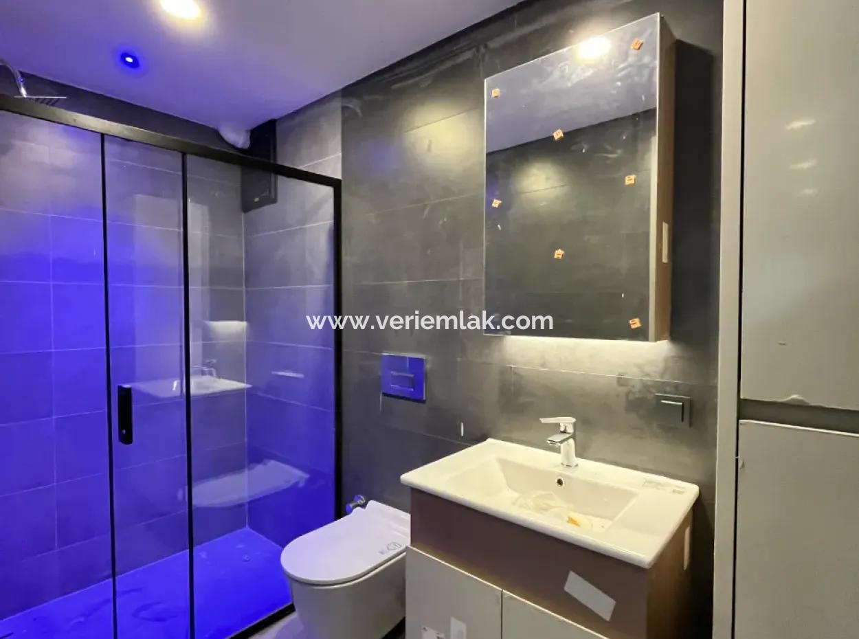 120 M² Large 2 1 Apartment For Sale In Seferihisar Çolakibrahimbey