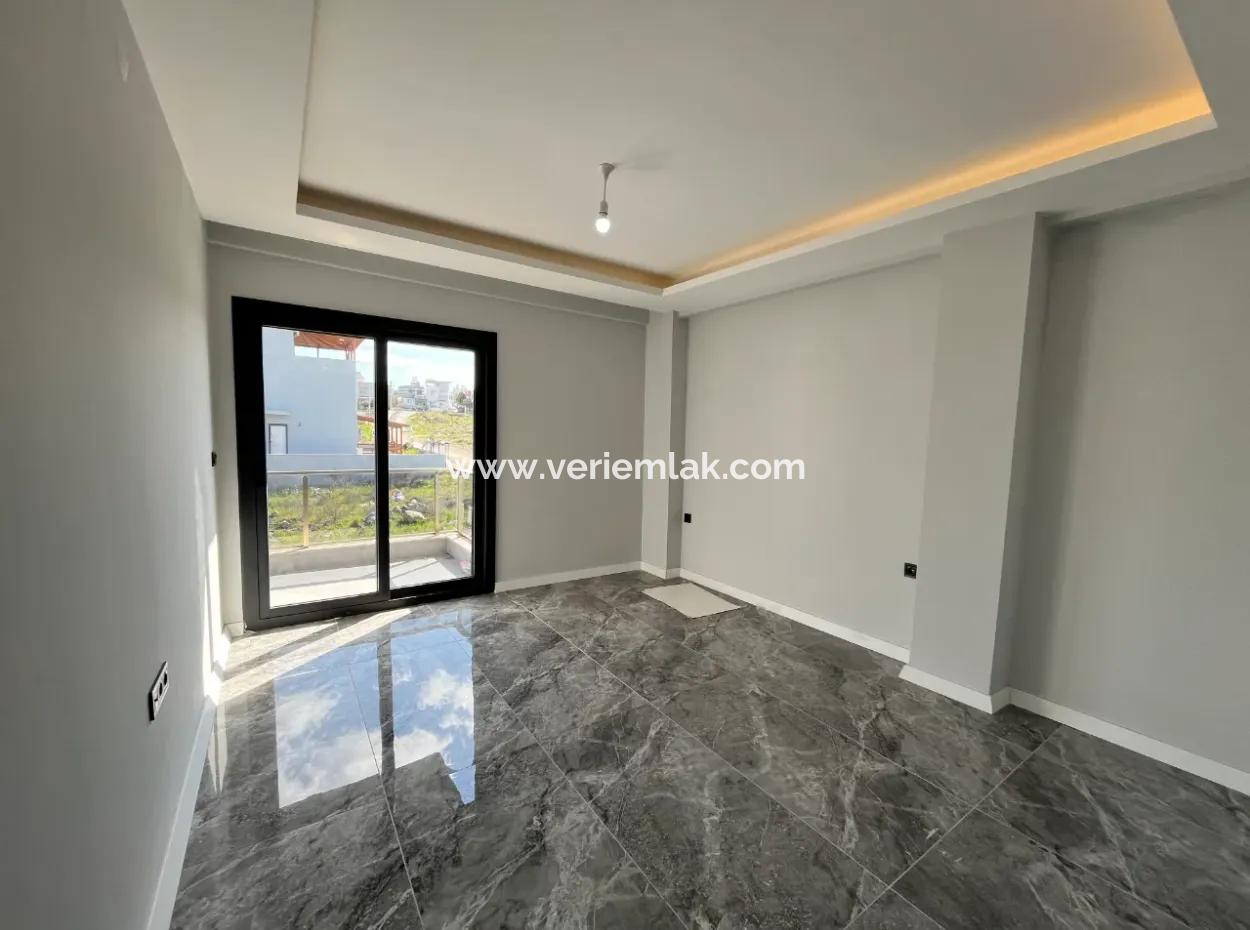 4 Bedrooms 1 Living Room Brand New Villa For Sale With Large Garden In Seferhisar Akarca