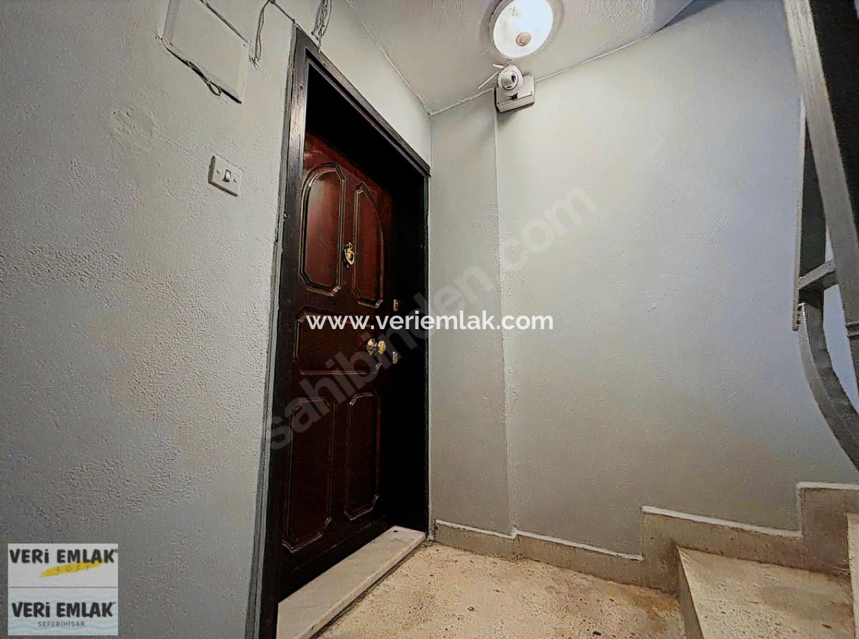 Alsancak – Mahmut Esat Vicinity 1 1 Opportunity Apartment For Sale!