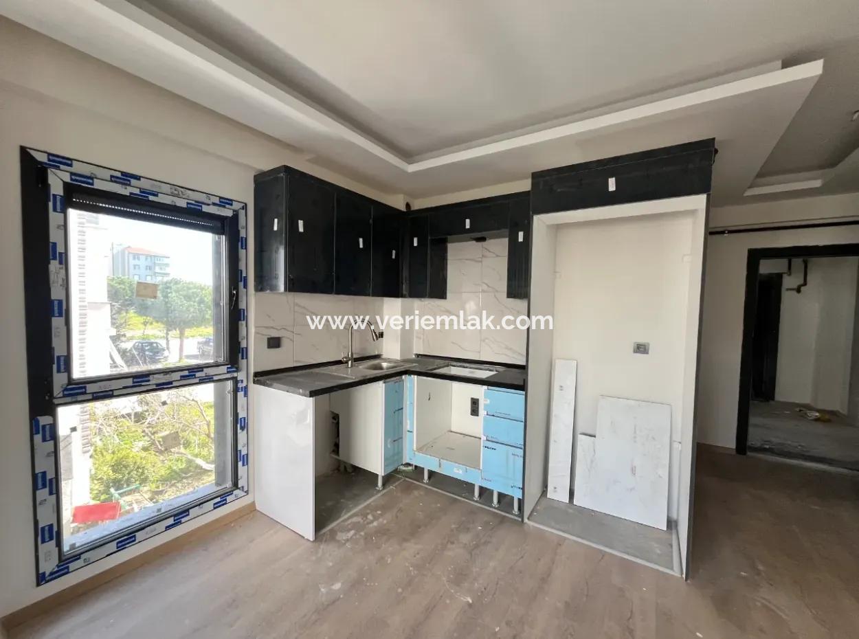 Zero Apartment Opportunity In Seferihisar Camiikebir Neighborhood