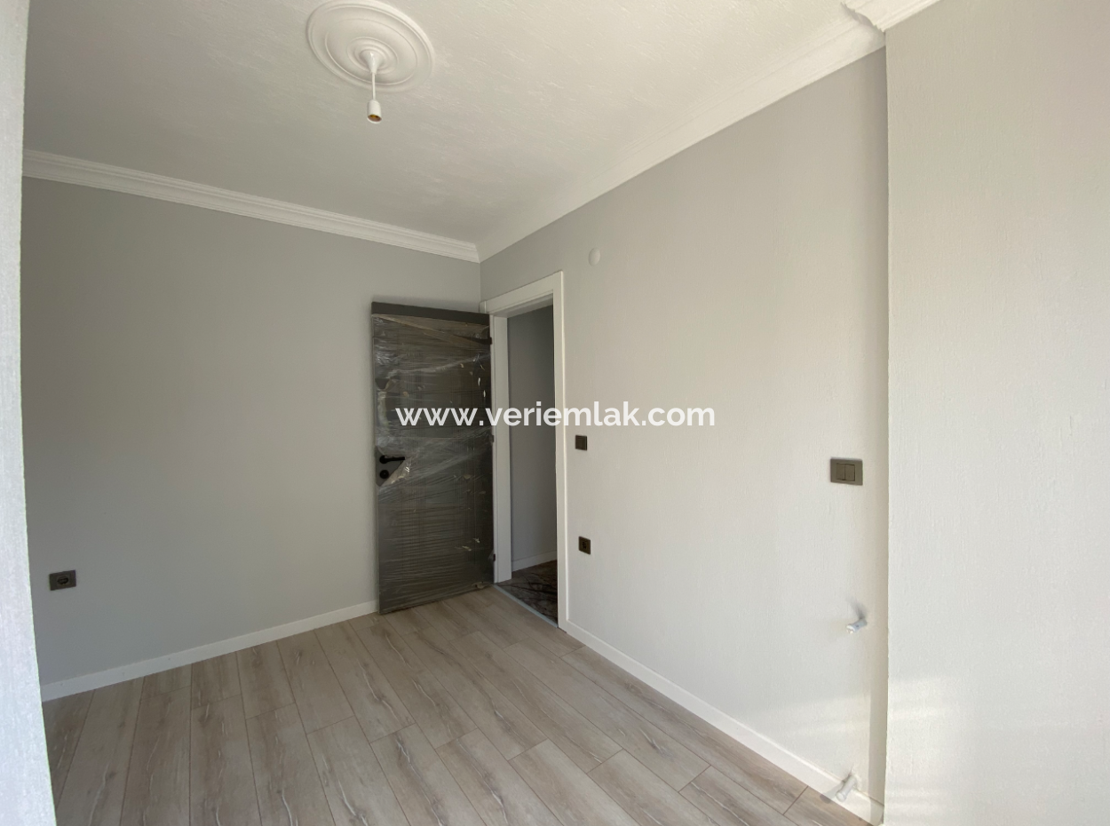 3 1 Villa For Sale With Large Garden In Seferihisar Doğanbey Ar Housing Complex