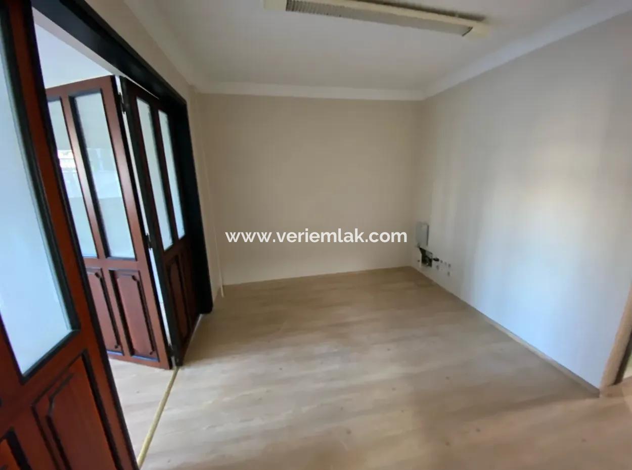 Office For Sale In Alsancak Residence And Hotels