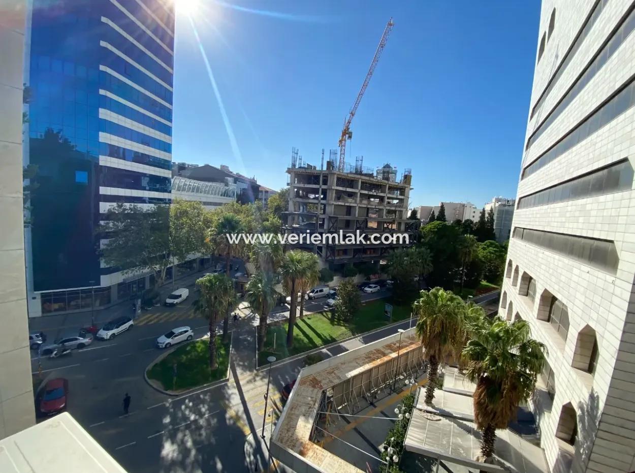 Office For Sale In Alsancak Residence And Hotels