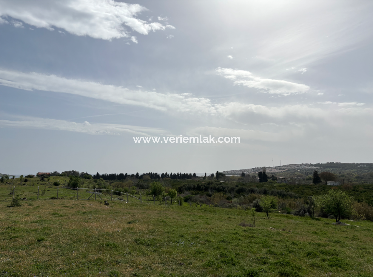8574 M2 Field For Sale With Sea View In Seferihisar Hidirlik Neighborhood