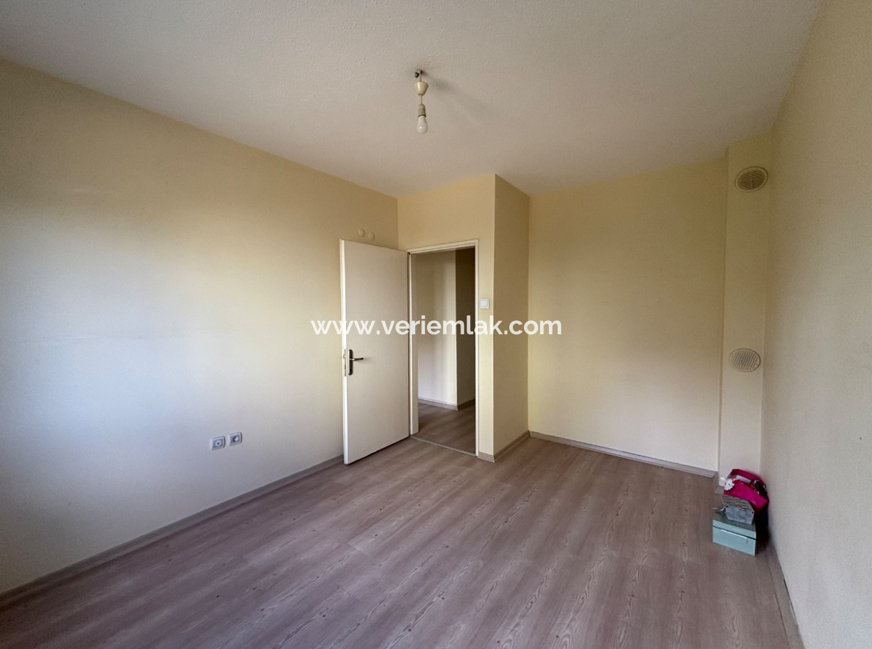 3 1 Apartment For Sale With Balcony In Seferihisar Toki Residences