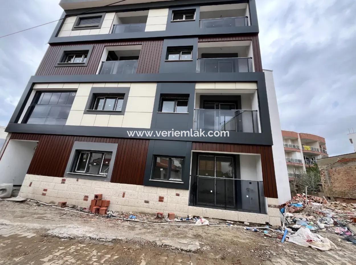 1 1 Brand New Apartment With Luxury Architecture In Seferihisar Turabiye Neighborhood
