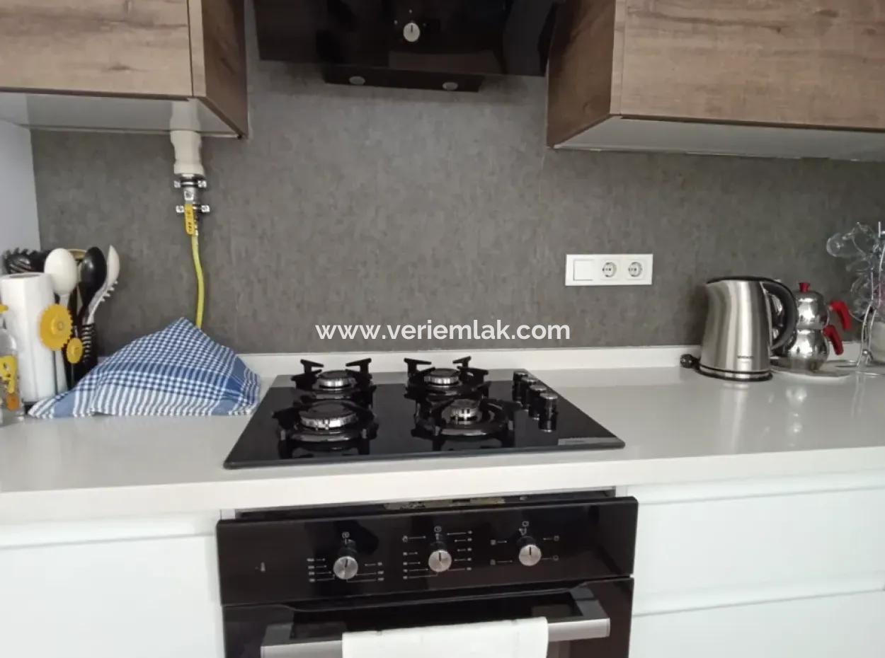 1 1 Apartment For Sale With Luxury Architecture In The Corner Location, In The Eylül Life Site, In The Neighborhood Of Seferihisar Çolakibrahimbey