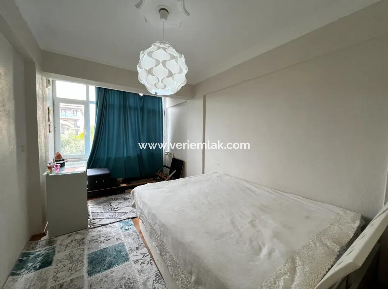 Spacious And Sparkling 3 1 Apartment On Gözsüzler Street, With Tangerine Garden View