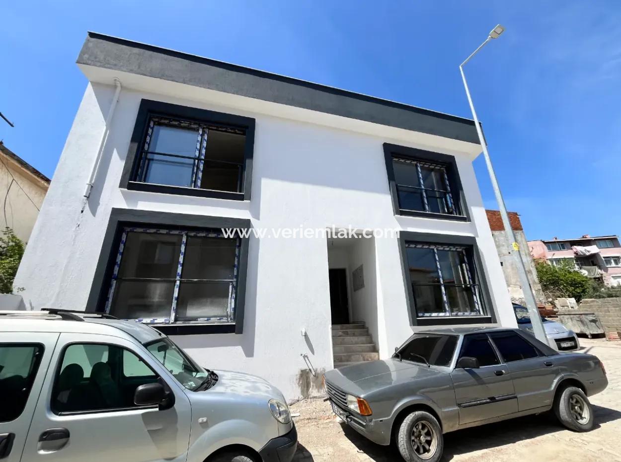 1 1 Corner Apartment For Sale In Seferihisar Hidirlik Neighborhood