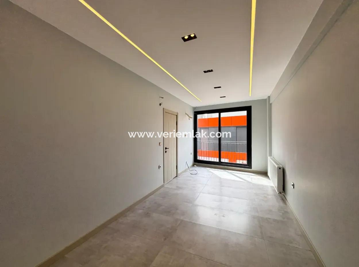 Centrally Located Office For Rent In Seferihisar Camikebir Neighborhood – Zero Building, Zero Use
