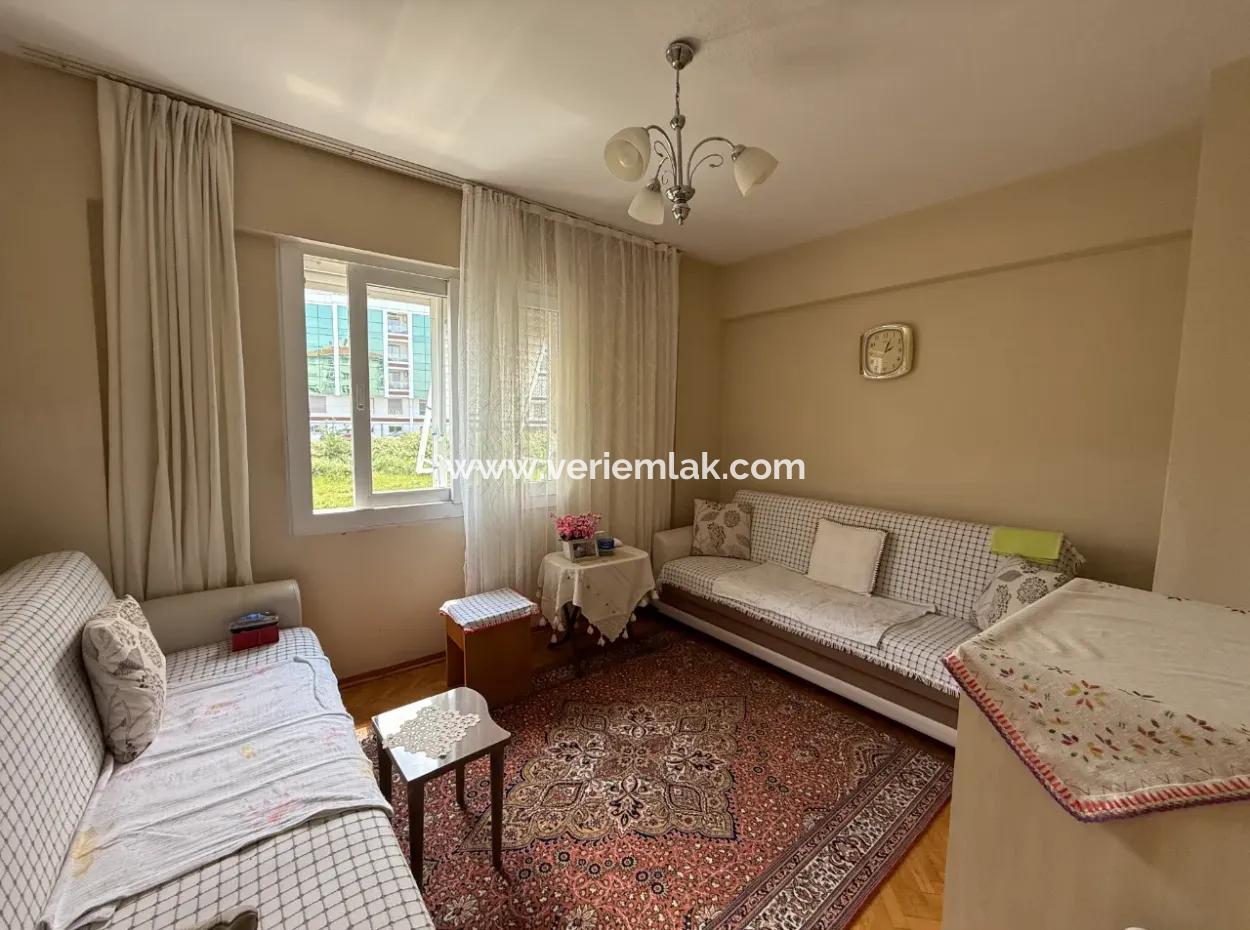 3 In 1 Apartment With View, Spacious And Useful In Balçova Cable Car Neighborhood