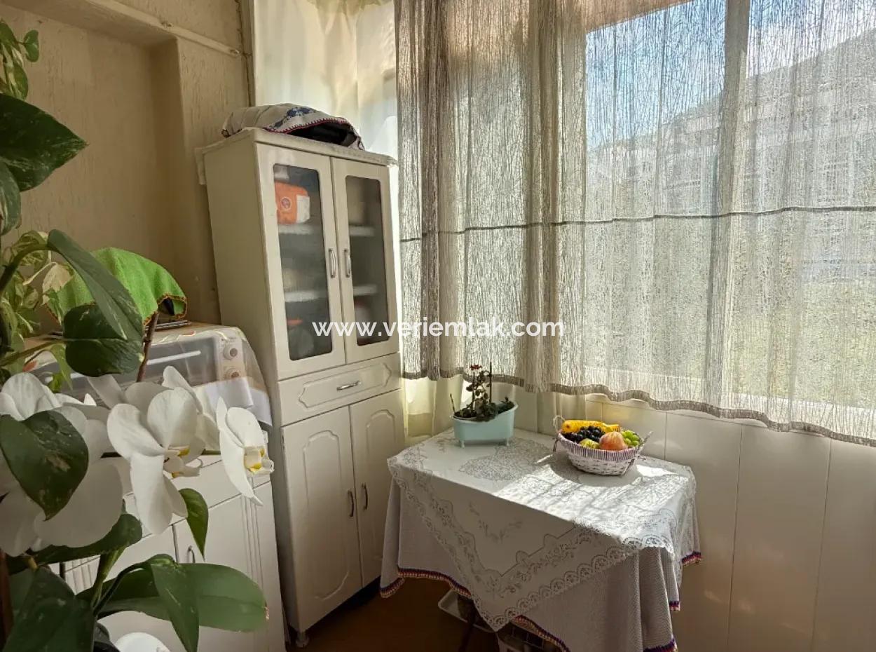 3 In 1 Apartment With View, Spacious And Useful In Balçova Cable Car Neighborhood