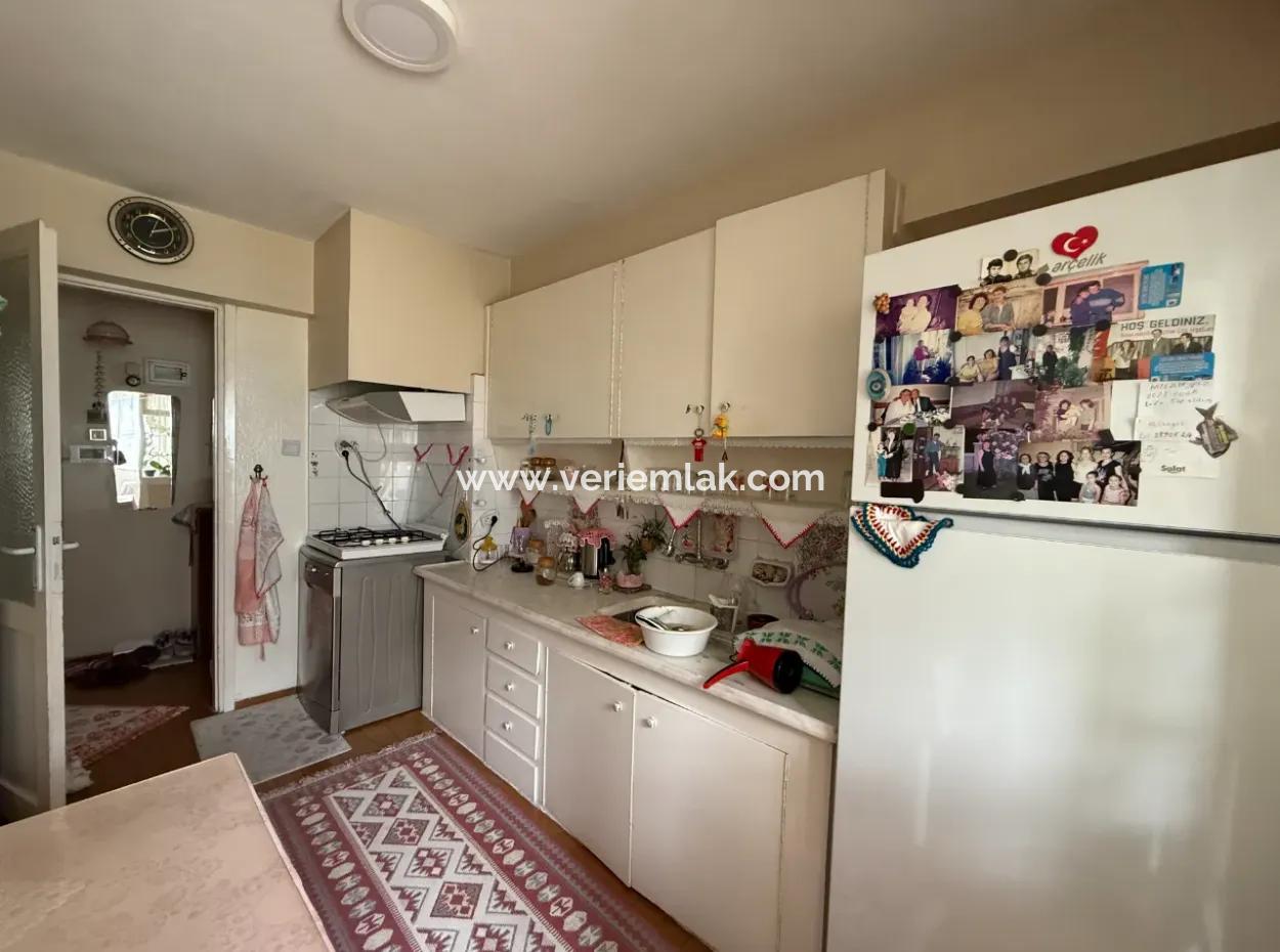3 In 1 Apartment With View, Spacious And Useful In Balçova Cable Car Neighborhood