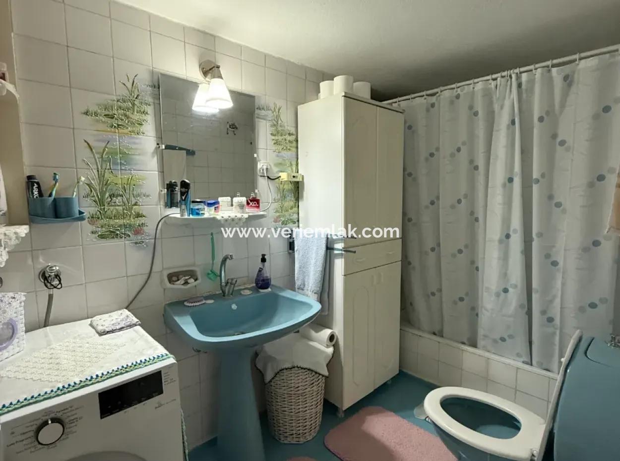 3 In 1 Apartment With View, Spacious And Useful In Balçova Cable Car Neighborhood