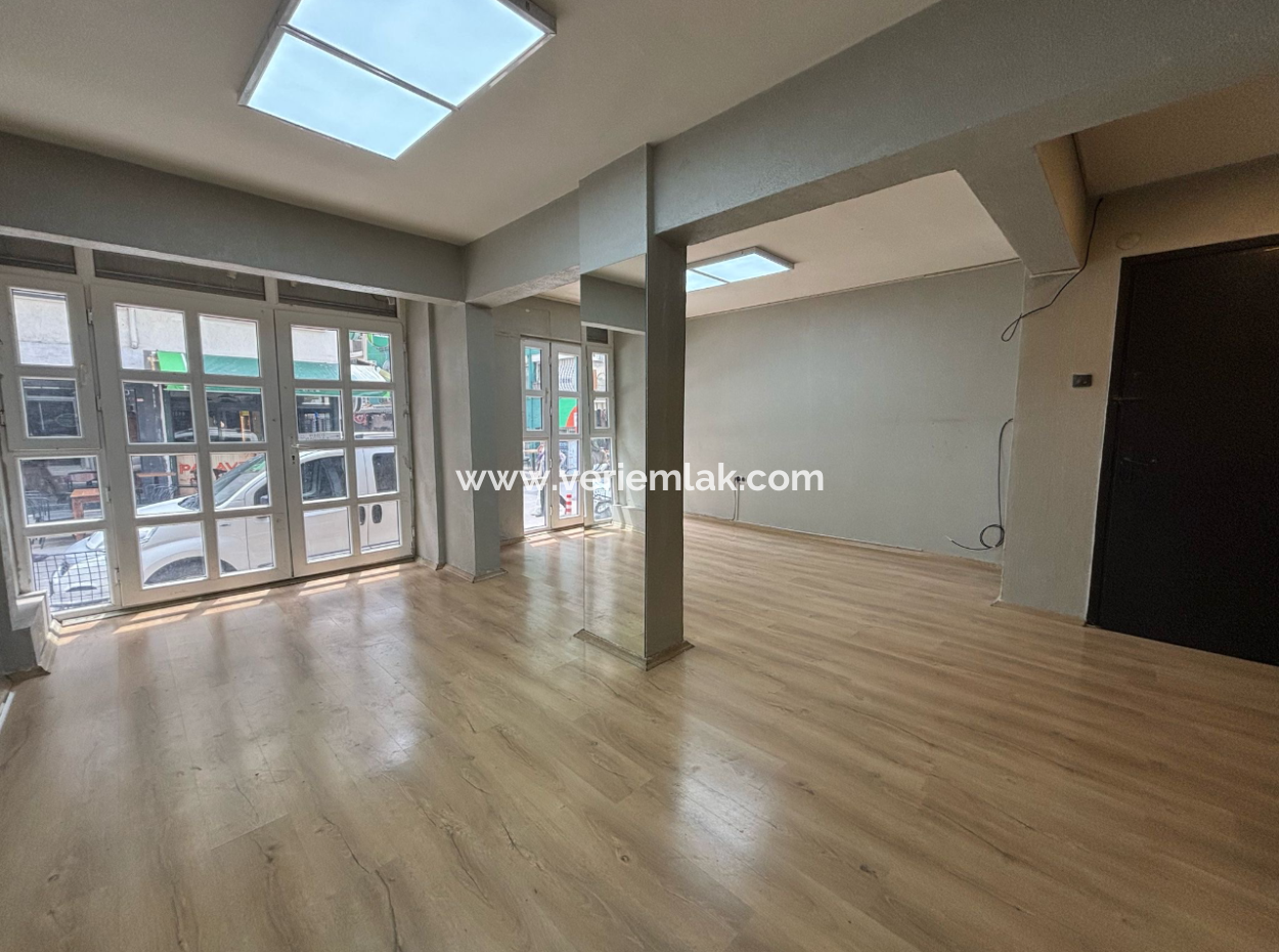 Opportunity Rental Shop, Warehouse, Workplace With 6M Façade 80M2 Automatic Shutters Near Alsancak Cyprus Martyrs!