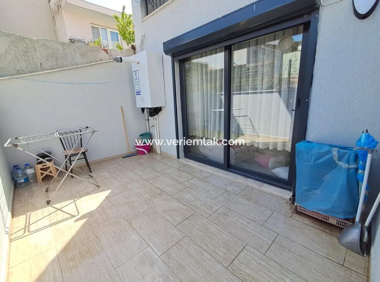 Comfortable Apartment In The Center Of Seferihisar With Terrace, Underfloor Heating, Electric Shutters!