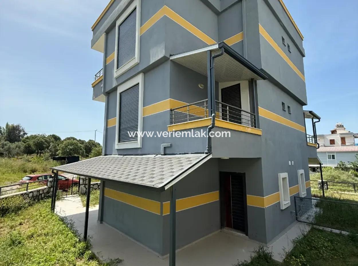 Luxury Villa Within Walking Distance Of The Sea, Large Garden, Sea View In Seferihisar Akarca!