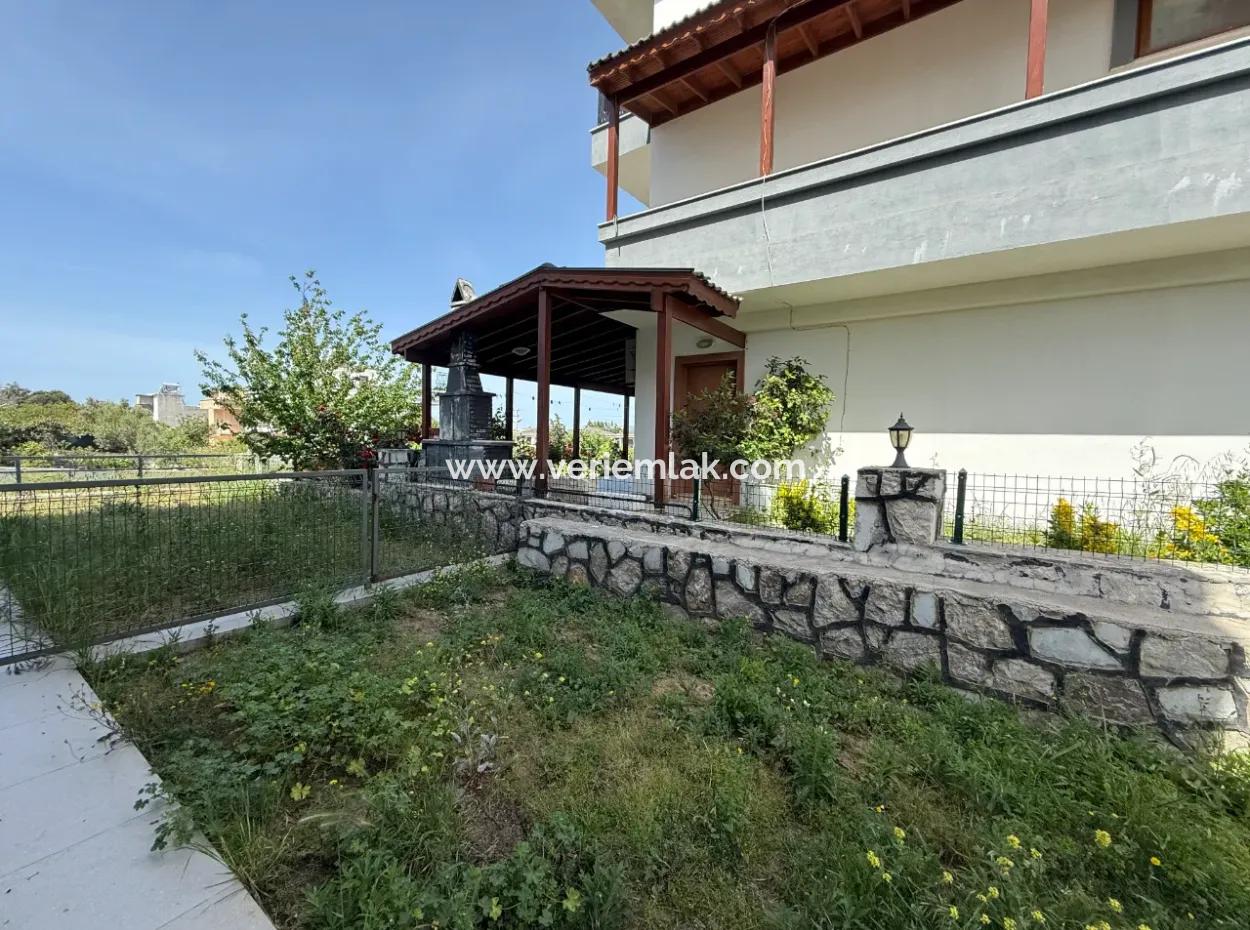 Luxury Villa Within Walking Distance Of The Sea, Large Garden, Sea View In Seferihisar Akarca!