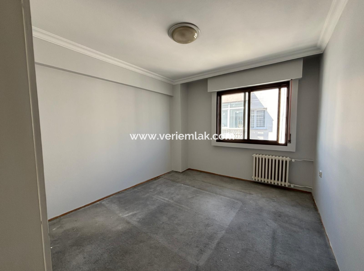 Mithatpaşa Göztepede 4 1 220M2 7Th Floor Mansion Apartment For Rent