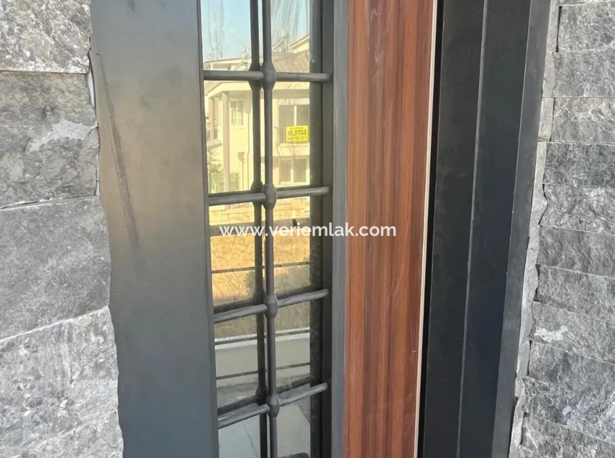 Duplex Villa For Sale In Seferihisar Akarca With Sea And Nature View