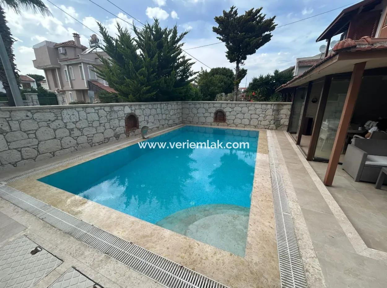 Villa With Detached Pool For Seasonal Rent In Alacati