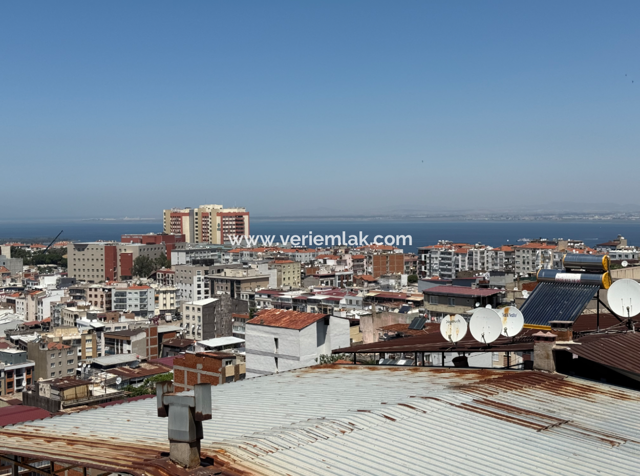 Renovated Apartment With Sea View With Elevator Near Hasan Tahsin Secondary School