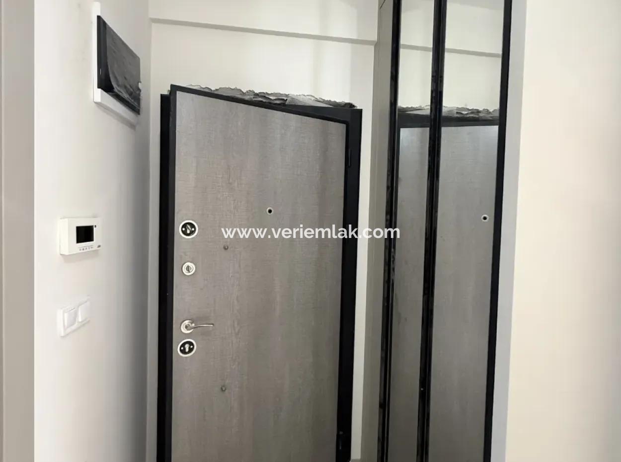Meeting Point Of Modern Comfort And Luxury Touches: Apartment For Sale In Seferihisar Çolakibrahimbey