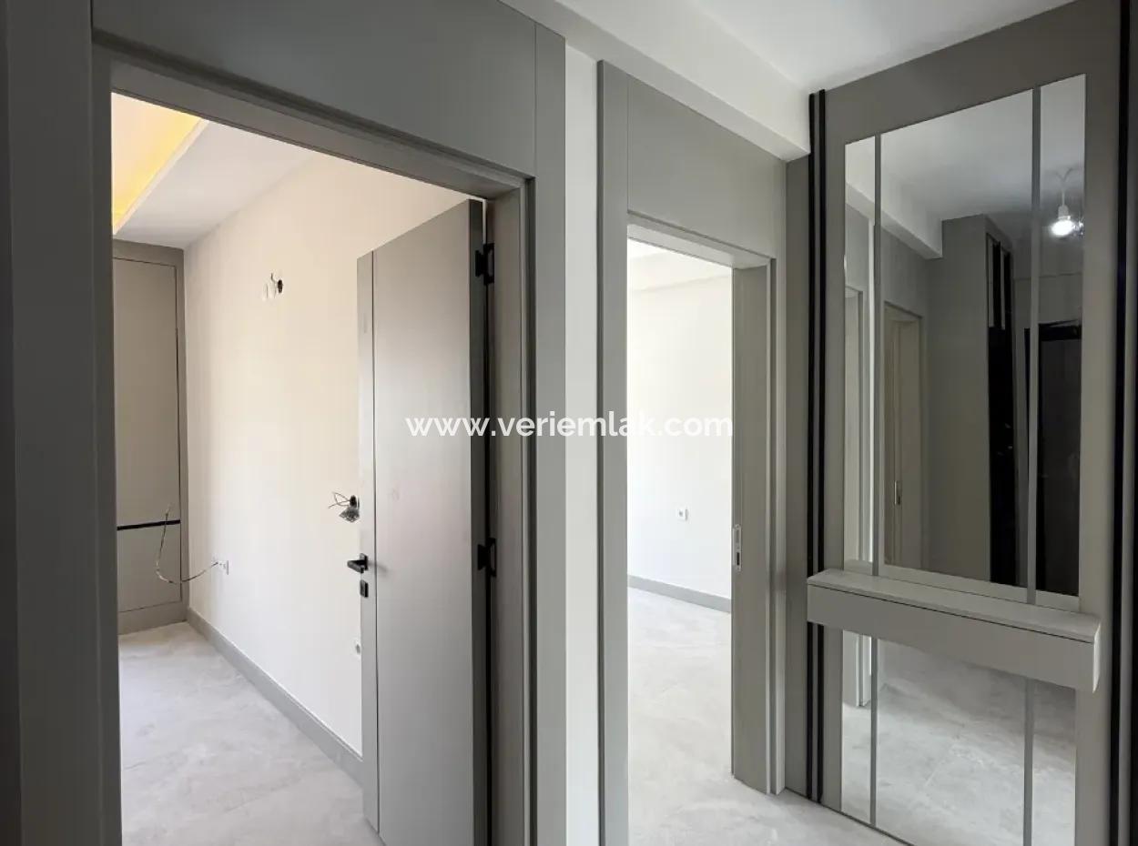 Meeting Point Of Modern Comfort And Luxury Touches: Apartment For Sale In Seferihisar Çolakibrahimbey