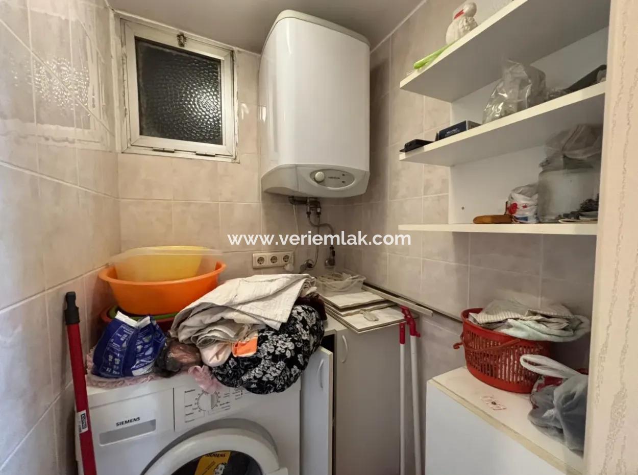 Alsancak Culture District Gül Street 3 1 Corner Empty Apartment For Sale