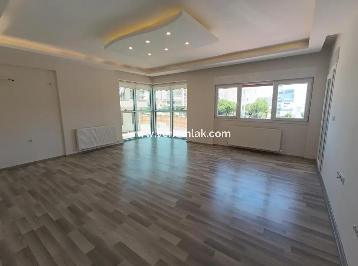 Spacious Apartment On The Main Road Of Seferihisar Izmir, Specially Planned For Parents, Free Of Cost