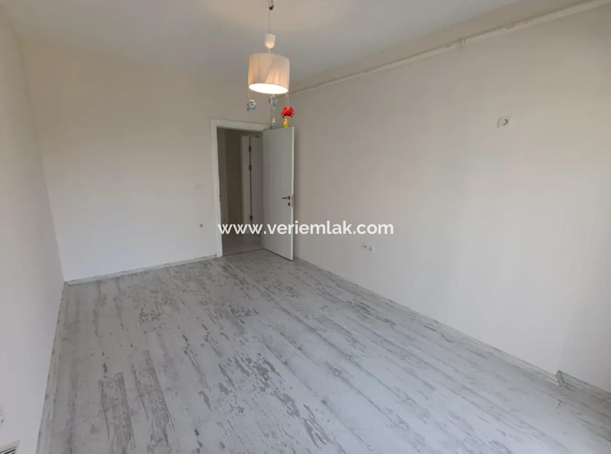 Spacious Apartment On The Main Road Of Seferihisar Izmir, Specially Planned For Parents, Free Of Cost