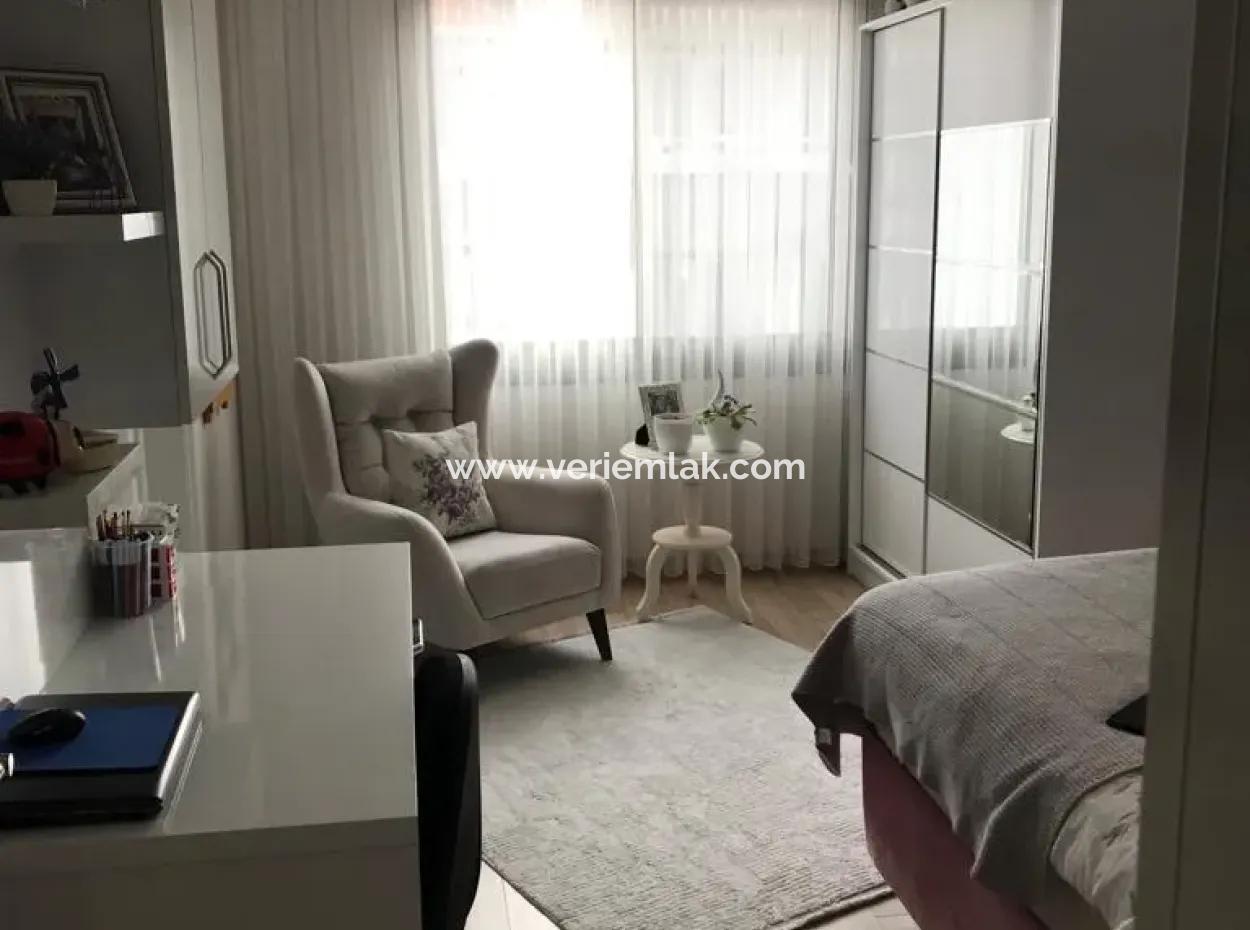 3 1 Separate Kitchen, Apartment For Sale On Izmir Street From Veri