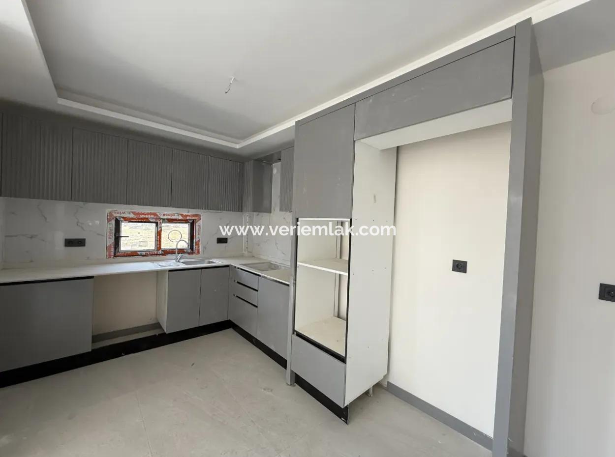 Luxury And Modern 1 1 Apartment In Seferihisar Çolakibrahimbey Neighborhood