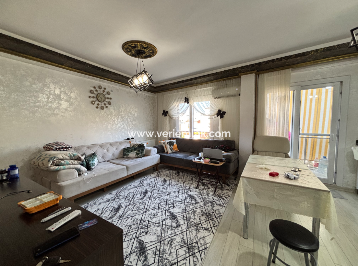 Comfortable Duplex Apartment For Sale In Seferihisar Hidirlik Neighborhood