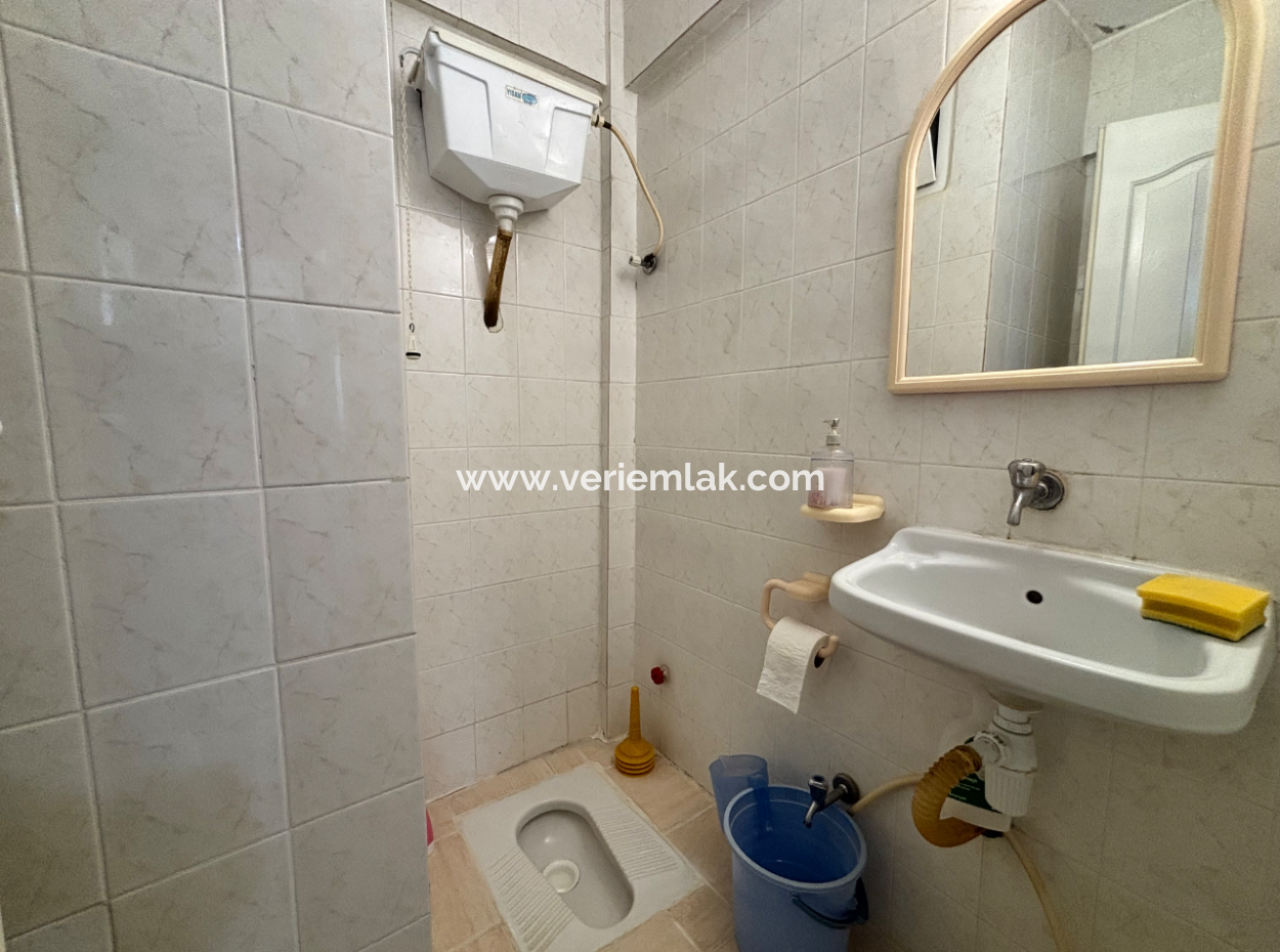 3 1 1 Furnished Apartment For Sale 130 M2 With En-Suite Bathroom In Gümüldür Bazaar