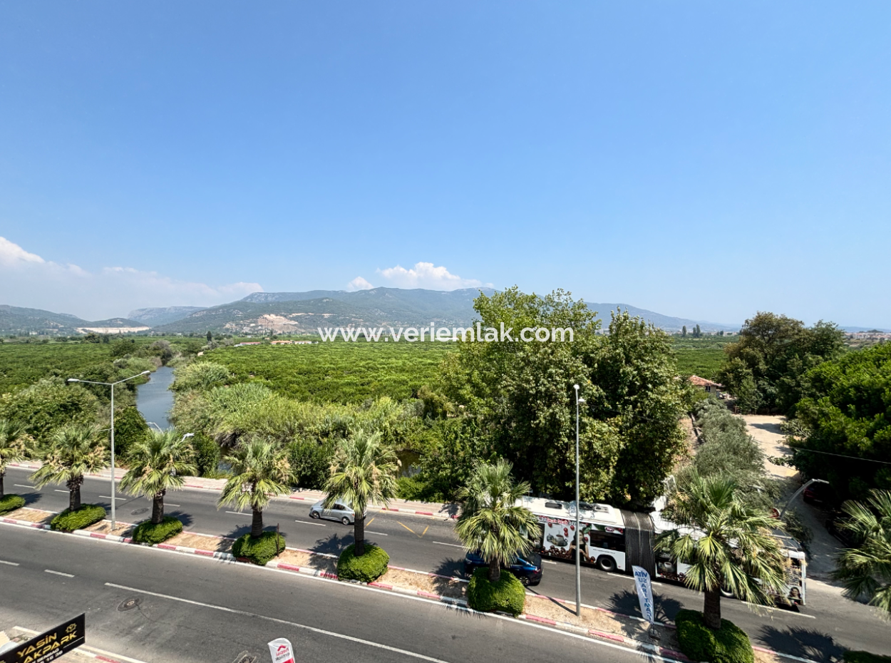 3 1 1 Furnished Apartment For Sale 130 M2 With En-Suite Bathroom In Gümüldür Bazaar
