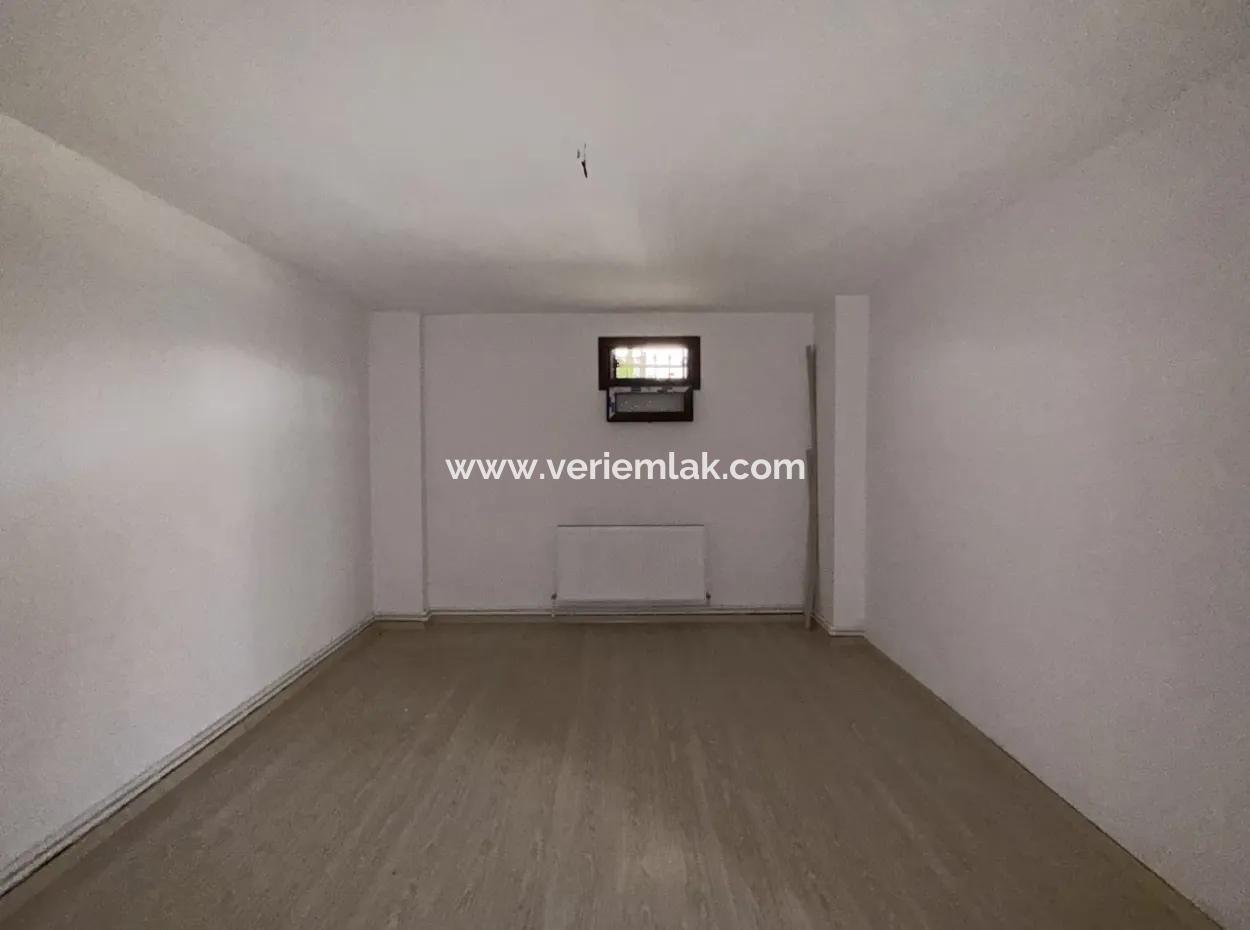 4 2 Duplex Flats For Sale In A Complex With Pool In Seferihisar Çolakibrahimbey Neighborhood