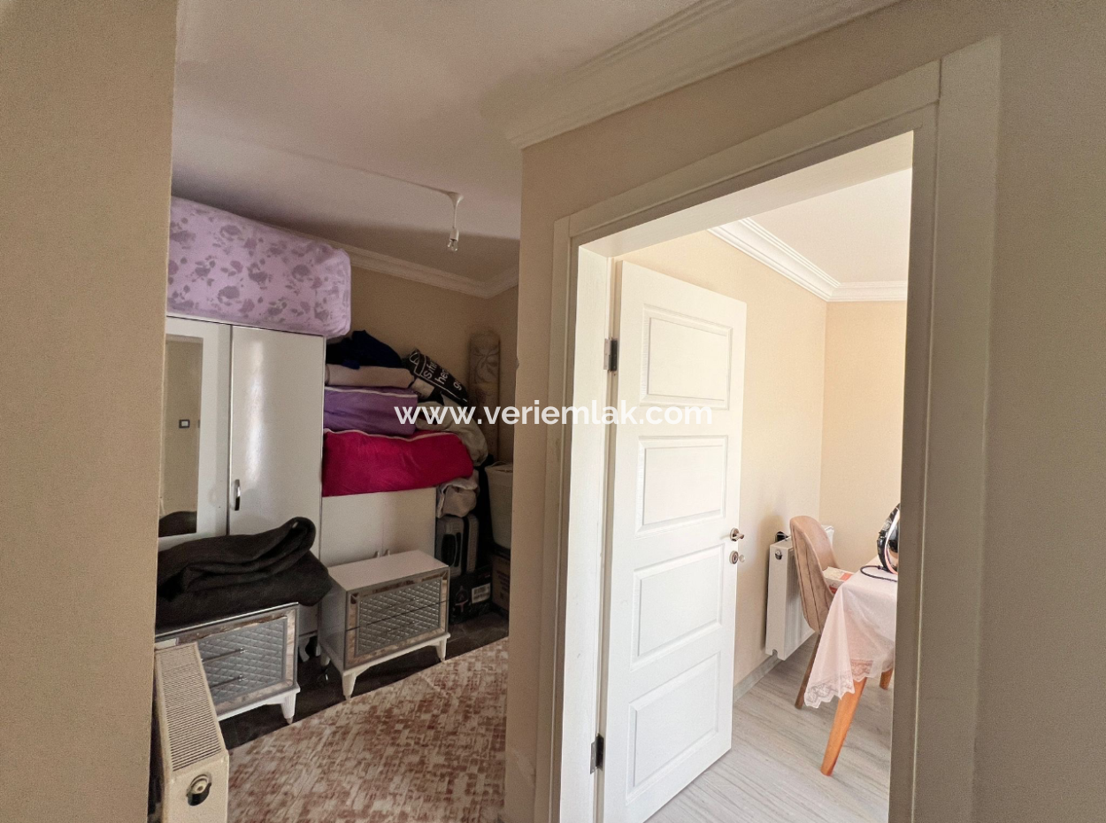 2 1 Indoor Kitchen Apartment For Sale In Seferihisar Çolakibrahim Bey