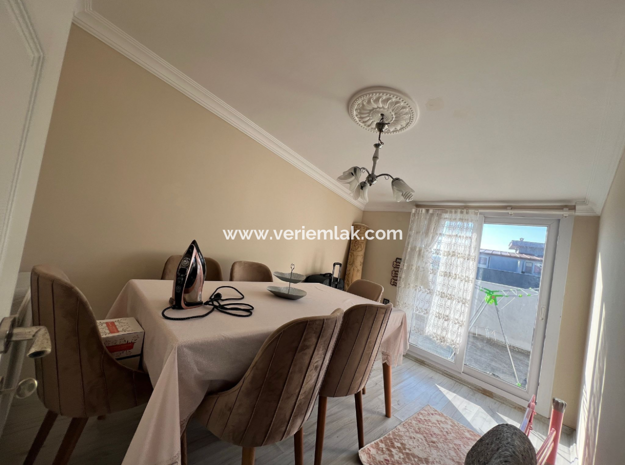 2 1 Indoor Kitchen Apartment For Sale In Seferihisar Çolakibrahim Bey