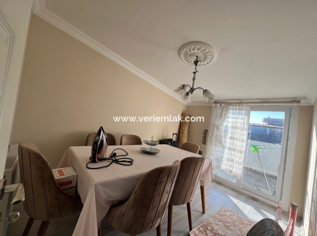 2 1 Indoor Kitchen Apartment For Sale In Seferihisar Çolakibrahim Bey