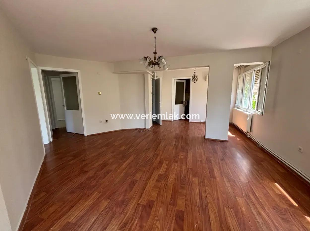 Alsancak State Hospital Opposite Corner 2Nd Floor Rental Office,Office