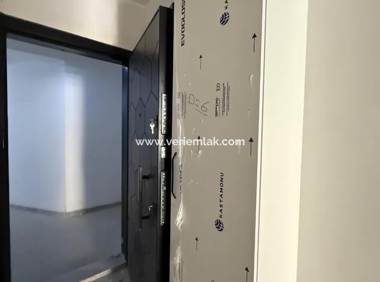 2 1 Apartment For Sale Near Seferihisar State Hospital, With Zero, Convenient Planning