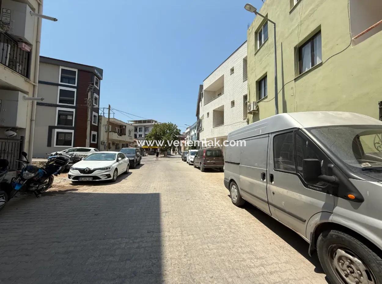 Modern And Luxurious 1 1 Apartment In Seferihisar Çolakibrahimbey!