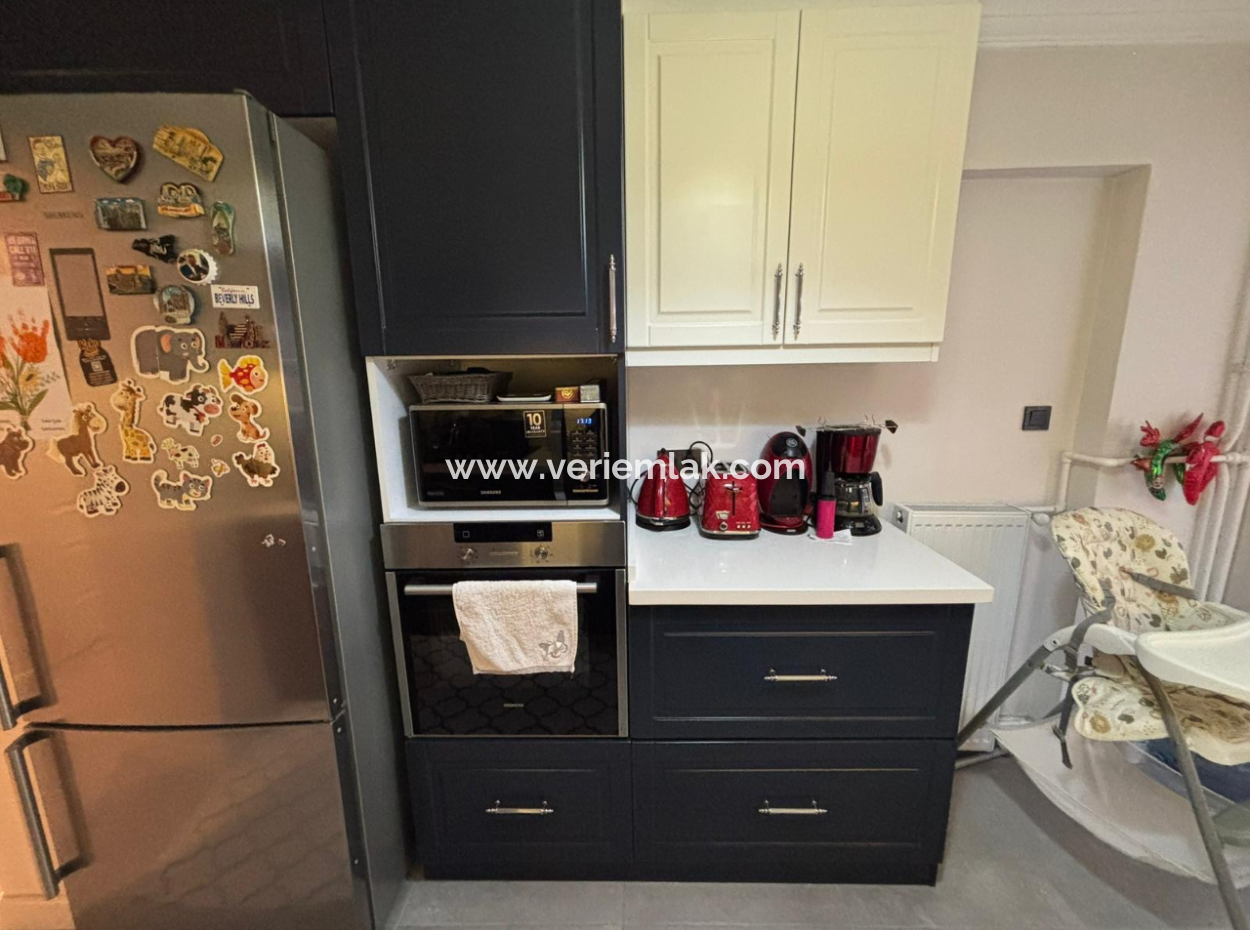 Alsancak Architect Sinanda Cost-Free 3 1 3Rd Floor Opportunity Apartment For Sale!